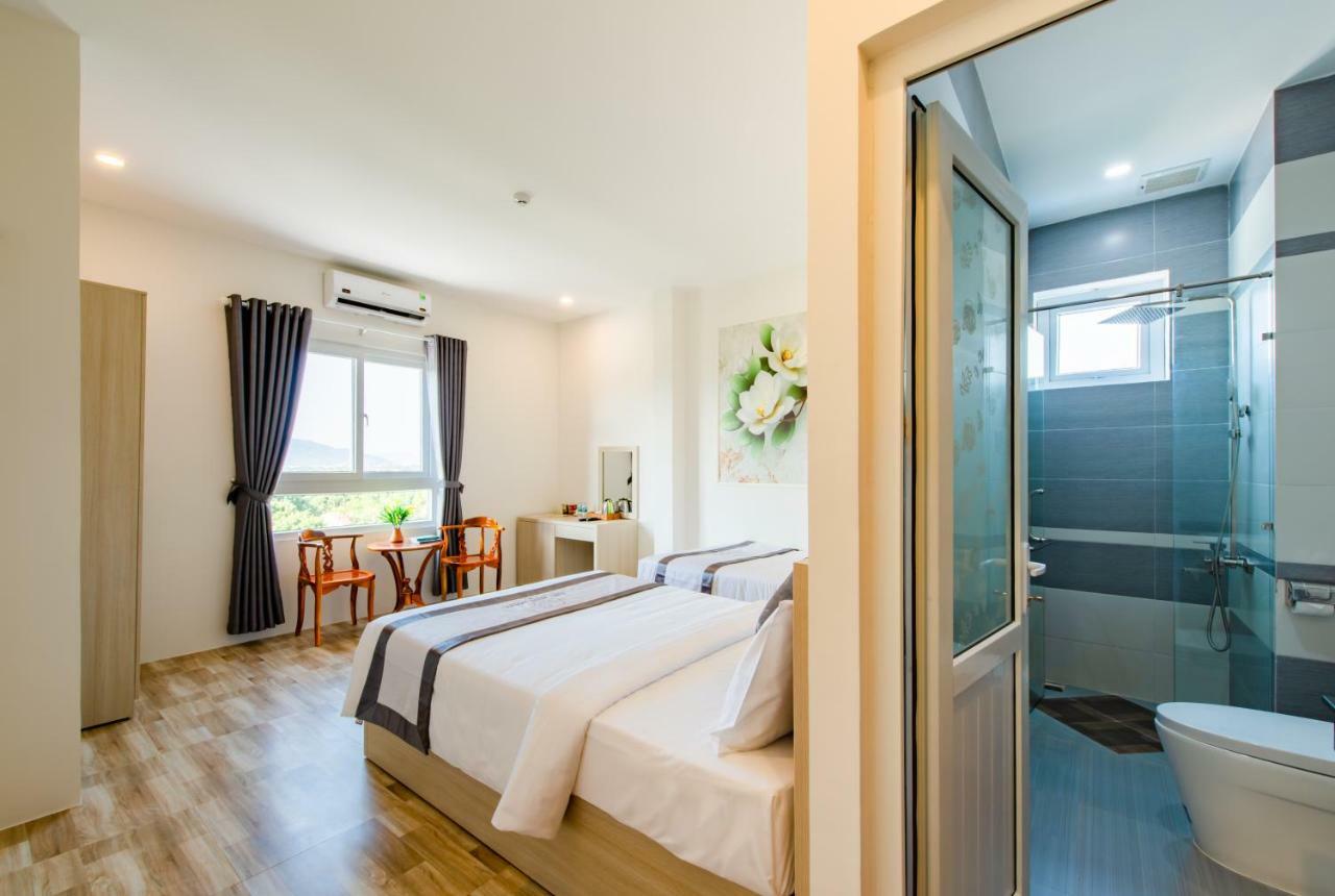 Thoi Binh Hotel Cam Lam Eksteriør bilde